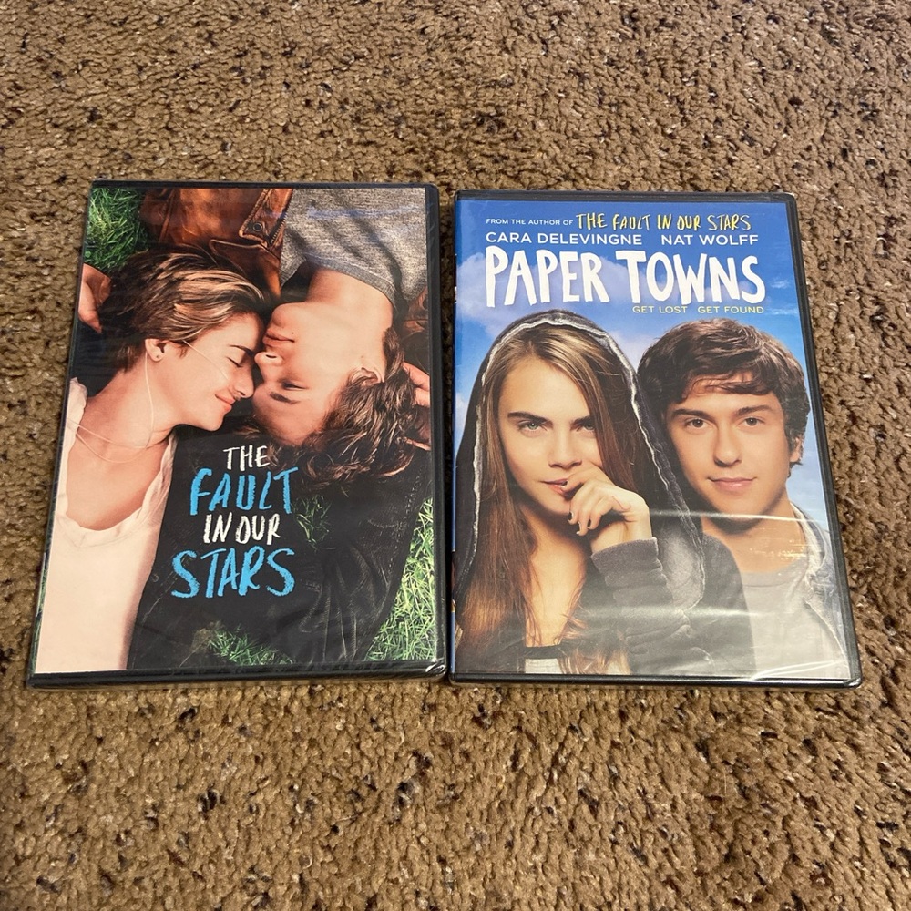 The Fault in Our Stars & Paper Towns DVD Bundle